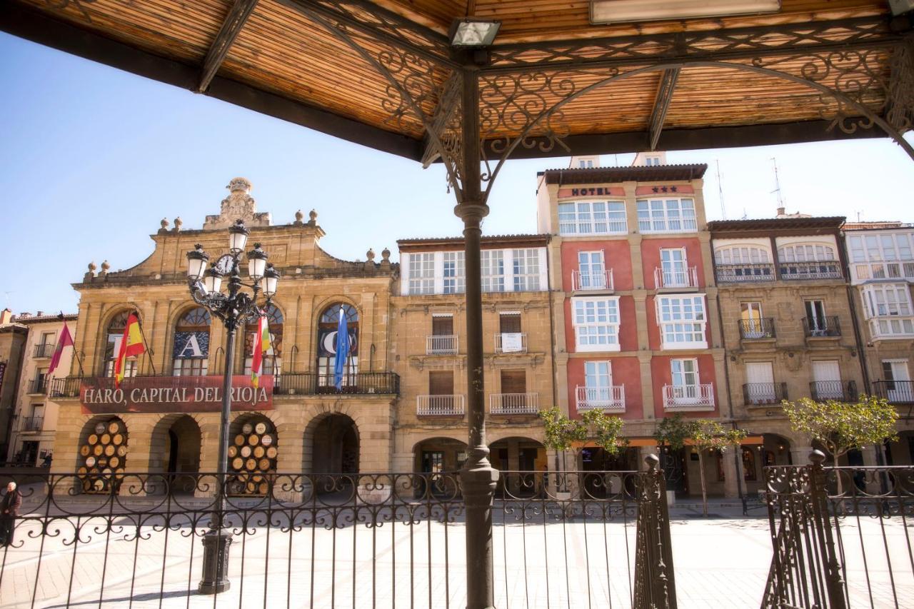 Hotel Plaza De La Paz Аро Экстерьер фото