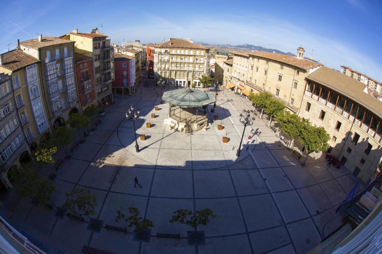 Hotel Plaza De La Paz Аро Экстерьер фото