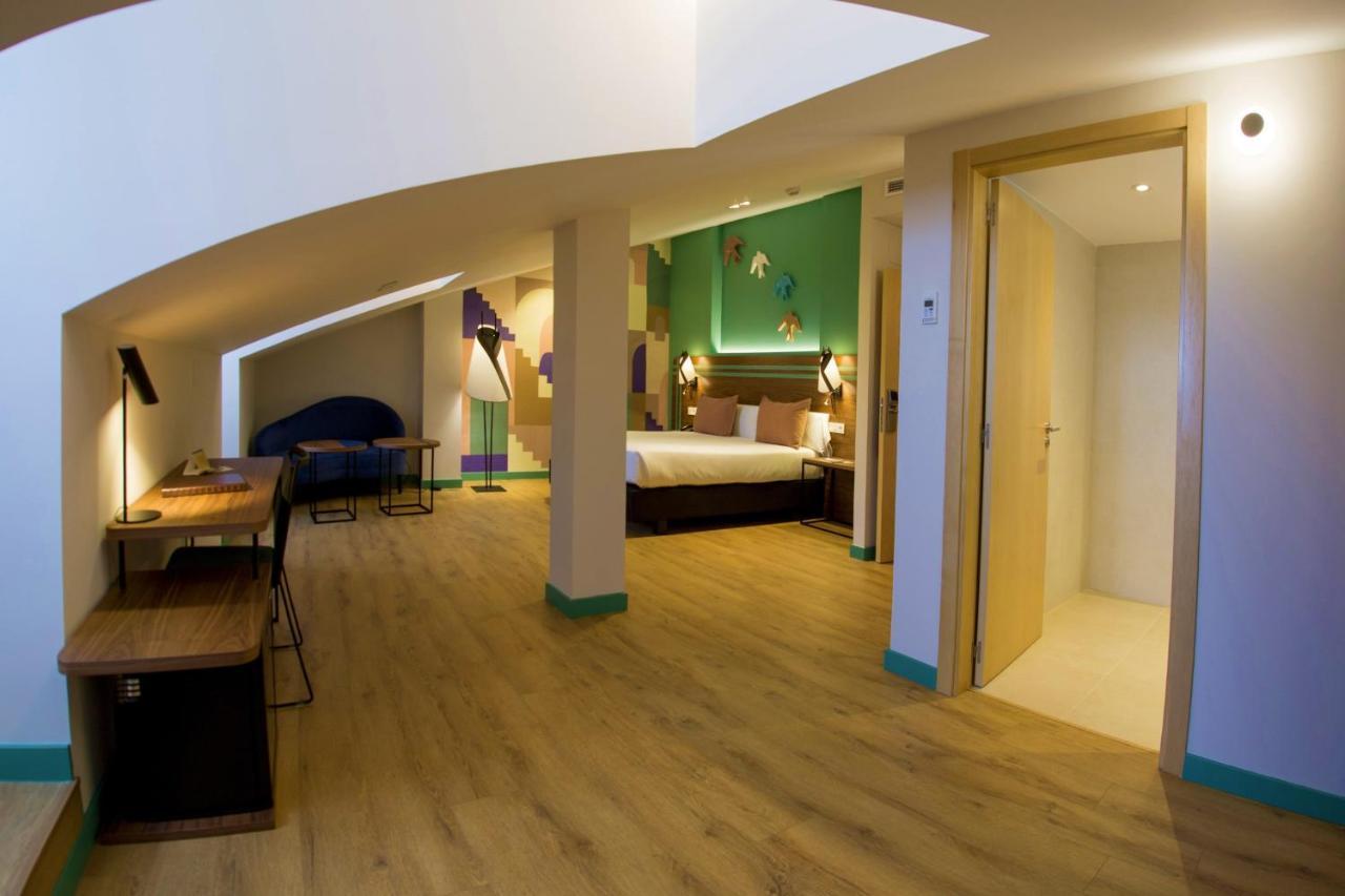 Hotel Plaza De La Paz Аро Экстерьер фото